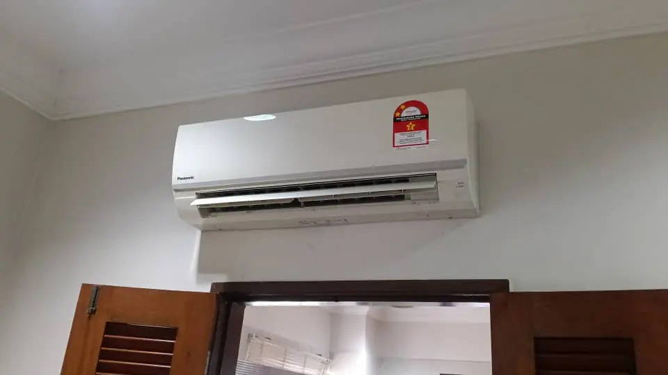 Wall-mounted and cassette AC installation